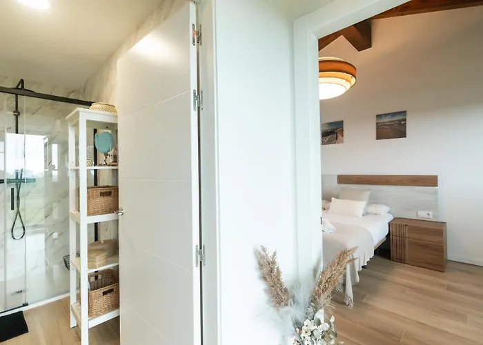 Casa Con Jardin Y Vistas - Mar Y Cuera *