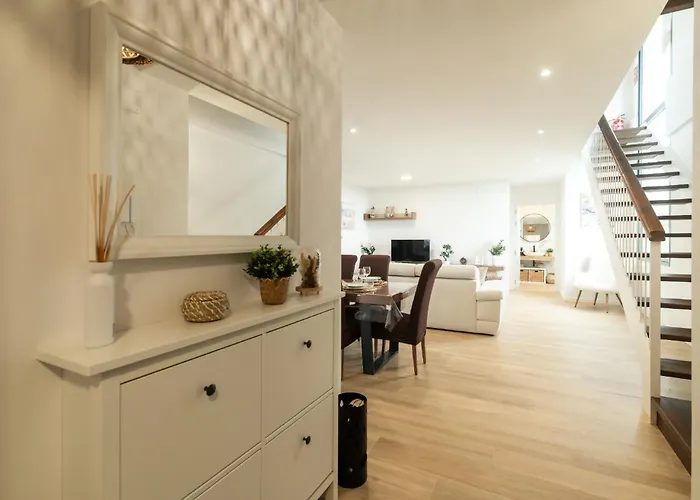 Casa Con Jardin Y Vistas - Mar Y Cuera Llanes