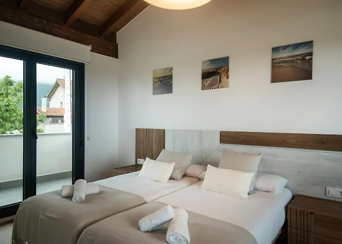 Casa Con Jardin Y Vistas - Mar Y Cuera Villa *