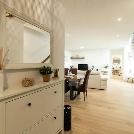Casa Con Jardin Y Vistas - Mar Y Cuera *