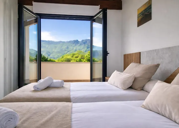 Mar Y Cuera - Entre Mar Y Montaña En Villa Llanes