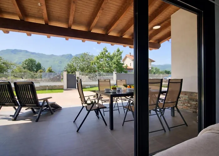 Mar Y Cuera - Entre Mar Y Montaña En * Llanes