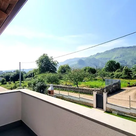 Casa Con Jardin Y Vistas - Mar Y Cuera